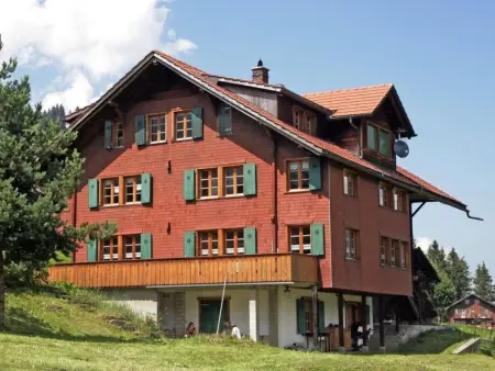 Location appartement à Adelboden, Alpenveilchen 1 Appartement/Fewo, Bad, WC, 2 Schlafräume 3.5-Zimmerwohnung