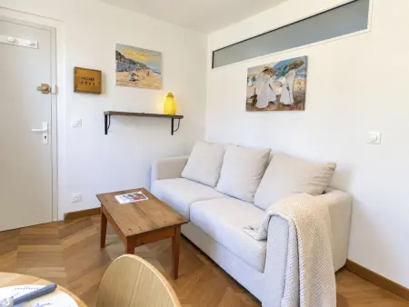 Le petit Trouville – Appartement 27m² à 140m de la mer : photo 3