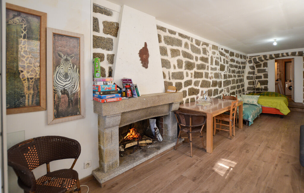 Petit appartement rustique en pierre, Casalabriva - Photo 3