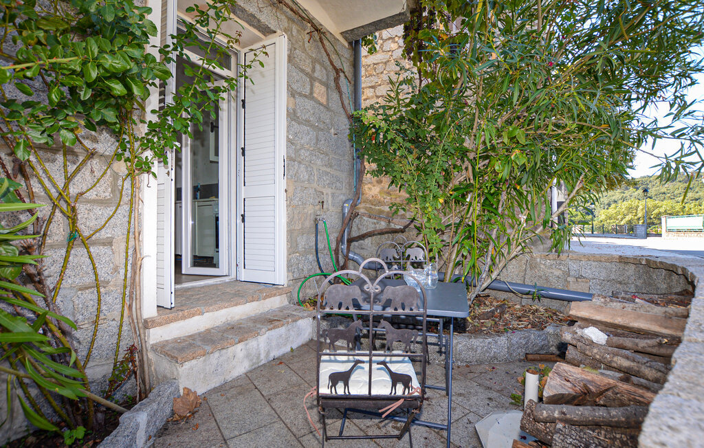 Petit appartement rustique en pierre, Casalabriva - Photo 9