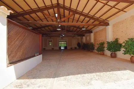 380416, Maison de vacances à Llubi avec piscine - Photo 8
