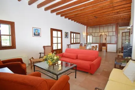 380416, Maison de vacances à Llubi avec piscine - Photo 14