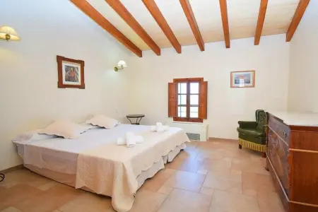 380416, Maison de vacances à Llubi avec piscine - Photo 26