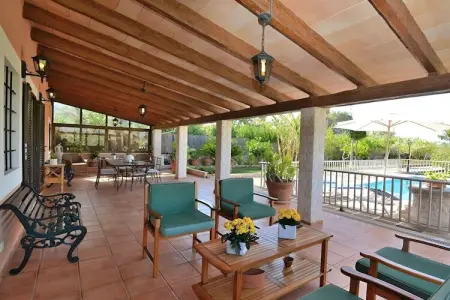 Maison Tramuntana à Inca : piscine et 5000 m² de jardin : photo 7