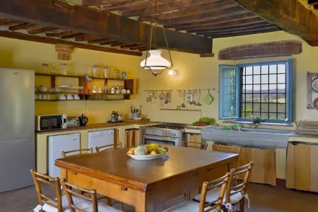 Villa toscane rustique avec vue côtière à Montecatini Val di Cecina : photo 14