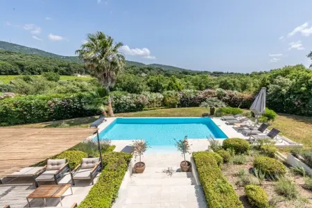 786634, Maison de vacances à Grimaud avec piscine - Photo 1