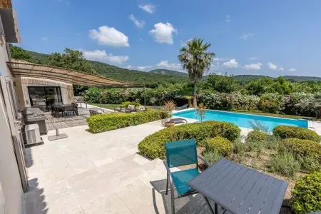 786634, Maison de vacances à Grimaud avec piscine - Photo 4