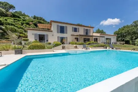 786634, Maison de vacances à Grimaud avec piscine - Photo 8