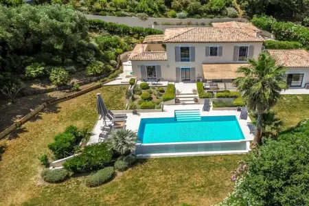 786634, Maison de vacances à Grimaud avec piscine - Photo 11