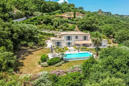 786634, Maison de vacances à Grimaud avec piscine - Photo 12