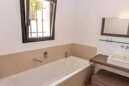 786634, Maison de vacances à Grimaud avec piscine - Photo 31