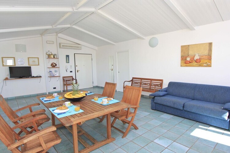 Maison Dedalo à Marina di Ragusa, à 5 m de la plage - Photo 9