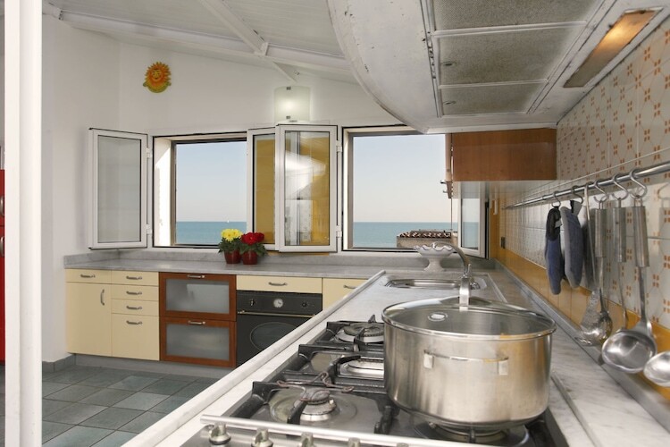 Maison Dedalo à Marina di Ragusa, à 5 m de la plage - Photo 10
