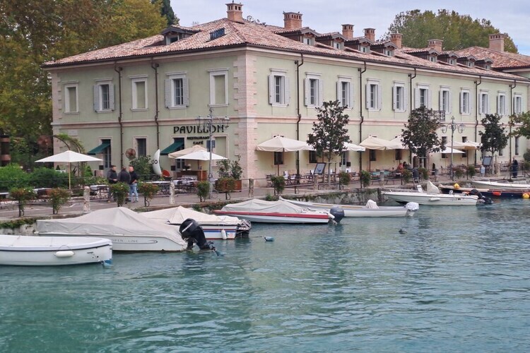 Maison Irmi à Peschiera del Garda, jardin & terrasse - Photo 26