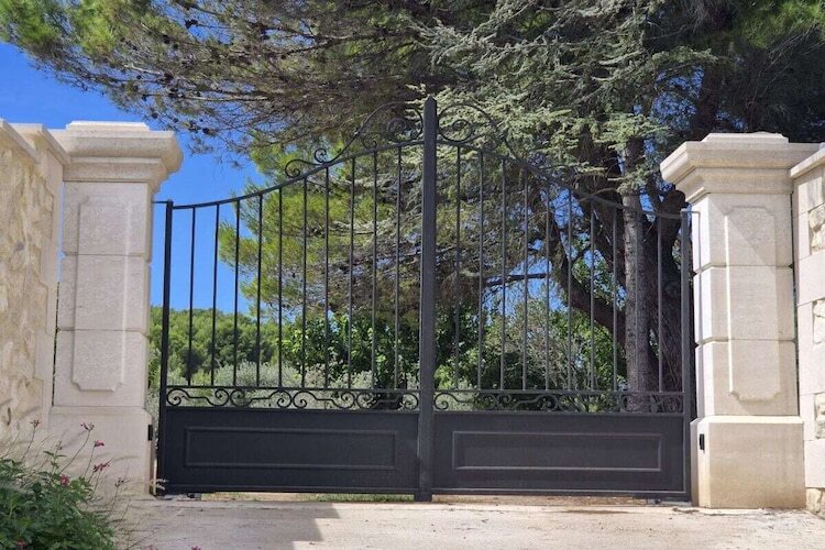 Maison 8 pers. Mouriès : piscine, vignes et Alpilles - Photo 16