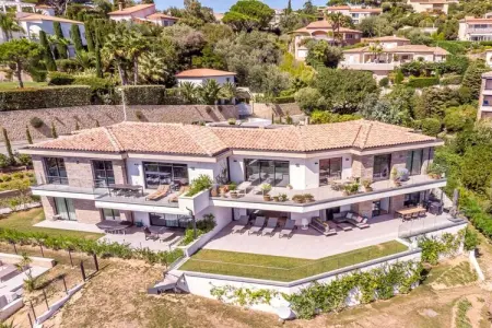 Maison 3 chambres vue baie de Saint-Tropez à Sainte-Maxime : photo 1