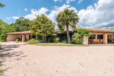 786633, Maison de vacances à Grimaud avec piscine - Photo 2