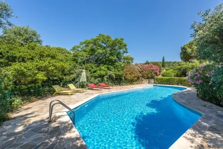 786633, Maison de vacances à Grimaud avec piscine - Photo 7
