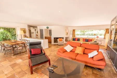 786633, Maison de vacances à Grimaud avec piscine - Photo 13