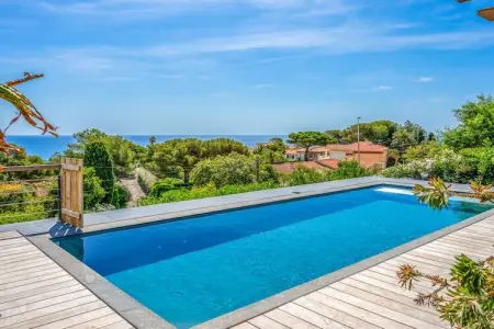 Villa 8 pers. vue mer et piscine chauffée aux Issambres : photo 1
