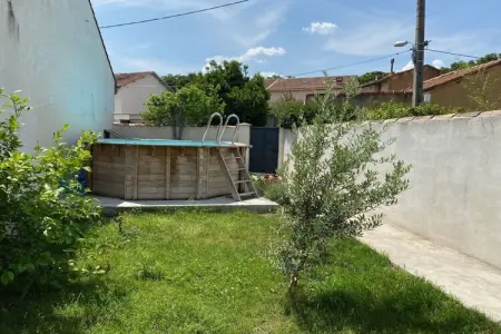 Location maison à Avignon, Villa Blanche sur les remparts de la ville