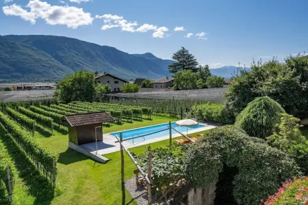 Maison avec piscine et aire de jeux à Lana : photo 3
