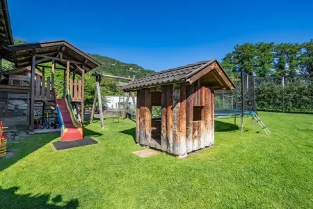 Maison avec piscine et aire de jeux à Lana : photo 4