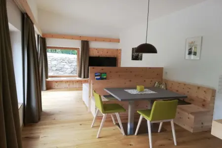 Maison Etschwool à Naturns, pin cembro et vue montagne : photo 11