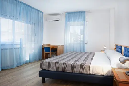 Villa Azzurra : maison 4 pers., plage à 80m à Riccione : photo 6