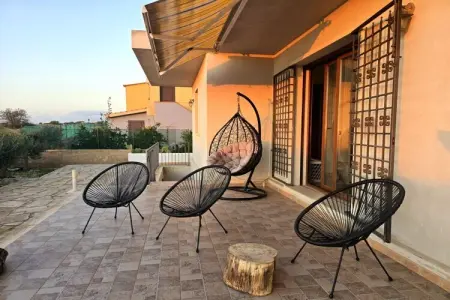Maison 4 pers. Marina di Ragusa, terrasse vue mer : photo 4