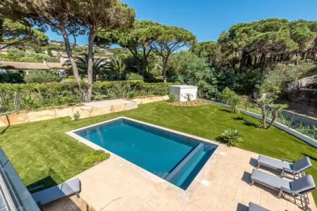 Villa moderne 6 personnes avec piscine chauffée à Sainte Maxime : photo 2