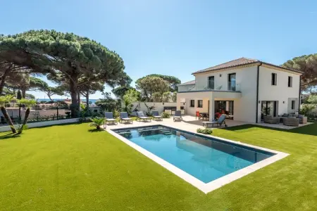 Villa moderne 6 personnes avec piscine chauffée à Sainte Maxime : photo 11