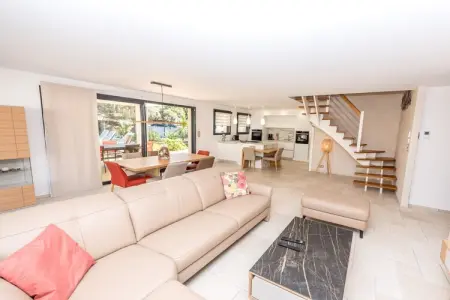 Villa moderne 6 personnes avec piscine chauffée à Sainte Maxime : photo 16