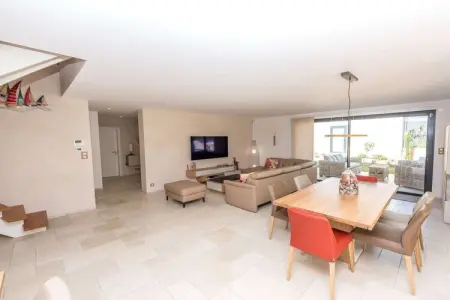 Villa moderne 6 personnes avec piscine chauffée à Sainte Maxime : photo 19