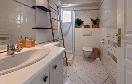 Location Maison 8 personnes à Saint Raphael - Photo 11