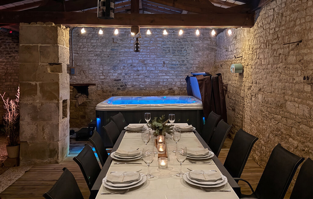 Maison 10 personnes avec spa à Sainte-Néomaye - Photo 2