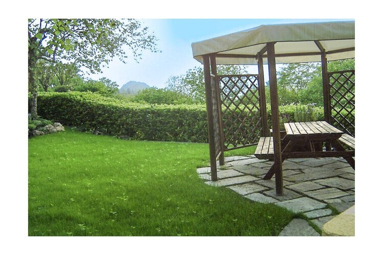 Casa Marica à Porto Valtravaglia : vue lac - Photo 10