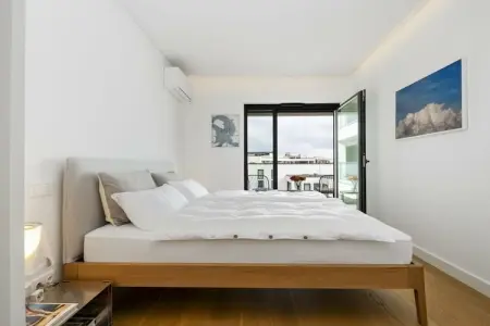 Appartement design Funchal, piscine débordement et accès plage : photo 17