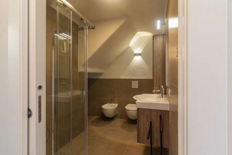 Appartement rénové vue Garda à Tremosine - Photo 14