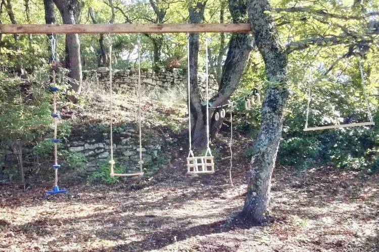 Gîte 12 personnes avec chapelle et piscine à Apt - Photo 7