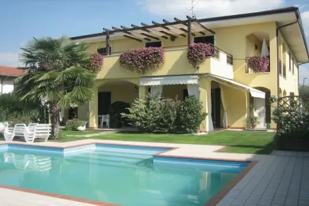 Maison 3 pièces Lazise, balcon sud vue lac : photo 3