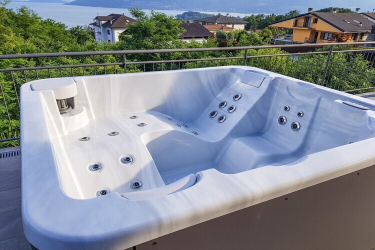 Maison 8 chambres Arizzano avec spa nordique - Photo 3