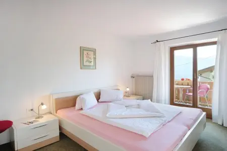 Appartement 2 pers. à Dorf Tirol, terrasse et kitchenette : photo 10