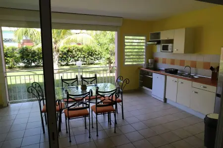 Appartement 66 m² avec piscine partagée à Saint-François, Guadeloupe : photo 3