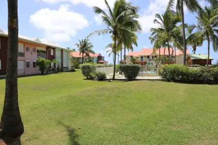 Appartement 66 m² avec piscine partagée à Saint-François, Guadeloupe : photo 10