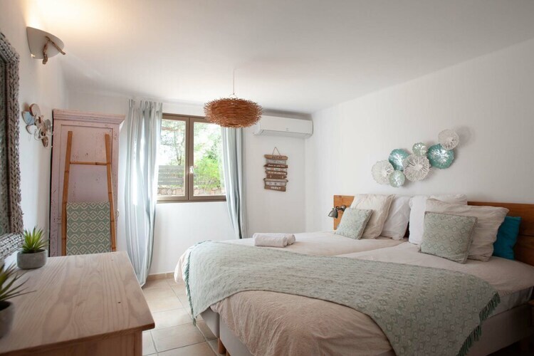Villa corse avec piscine débordement à Porto-Vecchio - Photo 10