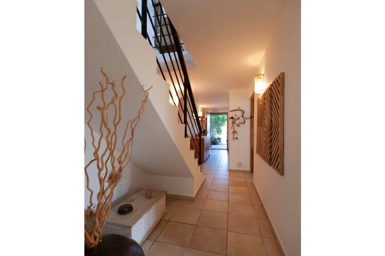 Villa corse avec piscine débordement à Porto-Vecchio - Photo 14