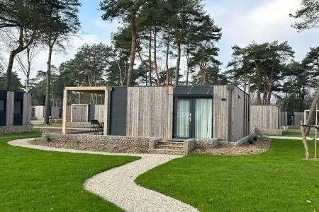 Chalet Belsano 6 à Mol, parc avec piscine
