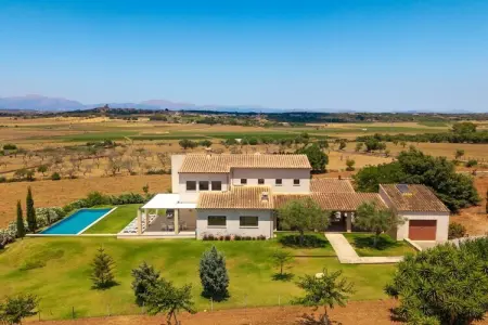 582580, 44330 Finca Can Sal moderne près d'Ariany - Photo 1