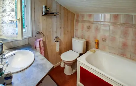 Maison ardéchoise 110 m² avec cheminée, 6 personnes : photo 18